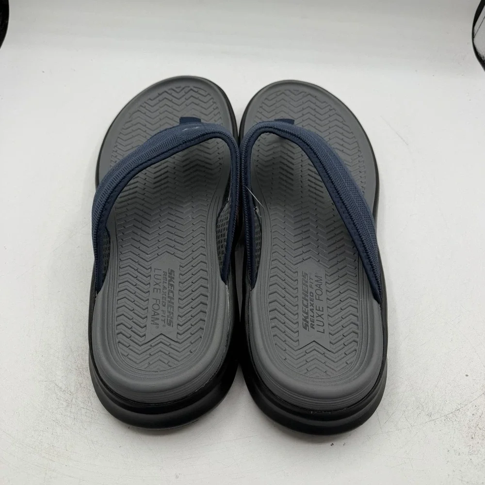 Skechers sargo point